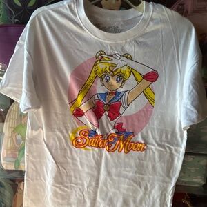 Sailor Moon Short Sleeve T-Shirt Women Juniors Large